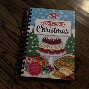 Gooseberry
Foolproof Christmas (Seasonal Cookbook Collection)